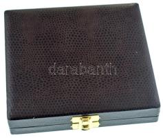 2000. "VII. Nemzetközi Agrárökonómiai Tudományos Napok 2000" egyoldalas öntött bronz plake...