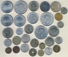 Magyar és külföldi váltópénzek, pár db zsetonnal, össz. 31 db T:1,2,3