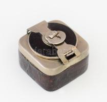 Régi utazó tintatartó, üveg betéttel, 5x5 cm