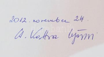Cs. Kottra Györgyi: Magyar zászlók. A honfoglalástól napjainkig. A szerző által ALÁÍRT példány! Bp.,...