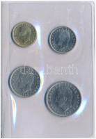 Spanyolország 1980. 1P-50P (4xklf) "Európa Bajnokság 1982" bézs műbőrtokos forgalmi sor T:BU Spain 1980. 1 Peseta - 50 Pesetas (4xdiff) "European Championship 1982" coin set in beige faux leather case C:BU