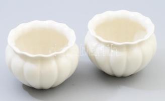 Zsolnay bordázott kaspó pár, jelzés nélkül, fehérmázas, d: 13 cm, m: 9 cm