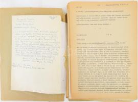 Borbándi Gyula (1919-2014) író Nyugati magyarok c. borítékban klf témájú gépelt kéziratok: Szülőföldünk, Anyanyelvünk, külföldi Hungarista lapok szemléje, stb autográf jegyzetekkel, cikk kivágásokkal. közel 100 oldal