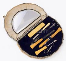 Manikűr készlet. Csont nyéllel, eredeti karton dobozban. 10 részes