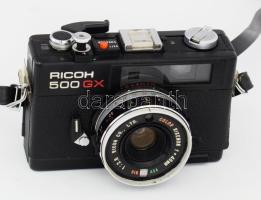 Ricoh 500 GX. Color Rikenon 40/1:2.8 objektívvel, eredeti tokkal