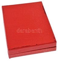 1966. "Szocialista Hazáért Érdemrend" zománcozott bronz kitüntetés mellszalaggal, szalagsá...