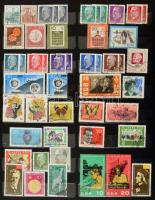 NDK tétel 1952-től bélyegek, 13 lapos régi berakóban