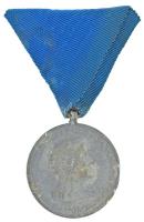 1940. "Erdélyi részek felszabadulásának emlékére" Zn emlékérem mellszalagon. Szign.: Berán T:VF oxidáció Hungary 1940. "Commemorative Medal for the Liberation of Transylvania" Zn medal on ribbon. Sign.: Berán C:VF corrosion NMK 428.