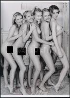 cca 1985 "Így kell kérem vonatozni", szolidan erotikus felvétel, 1 db modern nagyítás, jelzés nélkül, 21x15 cm