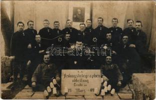 Tivat, Teodo; K. k. Festungstelegraphenabteilung Teodo im 19. März 1909 / Austro-Hungarian K.u.K. military, telegraphy department, portrait of Franz Joseph I of Austria on the wall behind the soldiers. photo (fl)