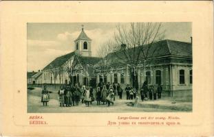 Béska, Beska; Lange-Gasse mit der evang. Kirche / Hosszú utca, Evangélikus templom. W.L. Bp. 4261. / street view, Lutheran church (EK)