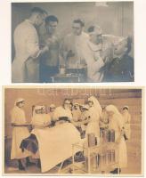 2 db RÉGI képeslap: orvosi ellátás, nővérek, 1 fotó / 2 pre-1945 postcards: medical staff, nurses, 1 photo