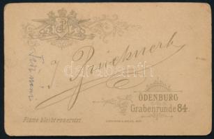 cca 1900 Elegáns hölgy portréja, vizitkártya Brückner Ignác soproni (németül Ödenburg) műterméből, 1...