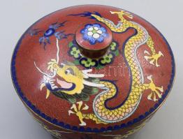 Sárkányos dobozka. Cloisson technikával készült kínai doboz d: 12 cm