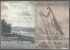 Die neue Brehm-Bücherei sorozat 2 füzete: Horst Wachs: An deutschen Küsten. Erster Teil. Pflanzen, Wind und Wellen. + Max Beier - Franz Heikertinger: Fangheuschrecken. Leipzig, 1950-1952, Akademische Verlagsgesellschaft Geest &amp; Portig, 31+(3) p.; 31+(1) p. Fekete-fehér képekkel illusztrálva. Német nyelven. Kiadói papírkötés, sérült kiadói papír védőborítóban.