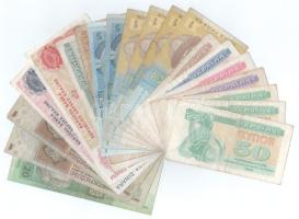 Ukrajna 1991. 1K - 50K (5xklf,7db) + 1993. 50.000K + 100.000K + 50.000D + 100.000D + 1995. 1H (2x) + 2003. 20H + 2006-2015. 1H - 5H (2xklf,6db) T:F,VG Ukraine 1991. 1 Karbovanets - 50 Karbovantsiv (5xdiff,7pcs) + 1993. 50.000 Karbovantsiv + 100.000 Karbovantsiv + 50.000 Dinara + 100.000 Dinara + 1995. 1 Hryvnia (2x) + 2003. 20 Hryven + 2006-2015. 1 Hryvnia - 5 Hryven (2xdiff,6pcs) C:F,VG
