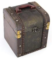 Fa díszláda, 18x18x20 cm