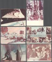 cca 1980-1985 A Csillagok háborúja (Star Wars) - A Birodalom visszavág és A Jedi visszatér c. filmek jeleneteit ábrázoló promóciós fotók, össz. 6 db, vegyes állapotban, 9,5x6,5 cm méretben