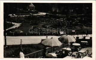 1941 Borszék, Borsec; Parkrészlet, étterem kerthelyisége, Schmoll Pasta reklámfelirat. Heiter György kiadása (Szászrégen) / park, restaurant terrace (EK)