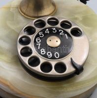 cca 1950 Ónix berakásos asztali telefon, m: 21 cm
