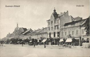 Szatmárnémeti Deák square