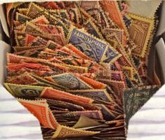 Deutches Reich 1-2 ezer Hivatalos bélyeg, kis dobozban