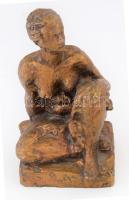 Dien Gizella (1906-2010): Merengő. Bronz, jelzett, m: 26,5 cm
