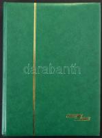 A4-es berakó 32 vékony fekete lappal, zöld borítóval, újszerű állapotban