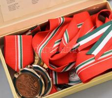 cca 30 darab vegyes sportérem, kitüntetés