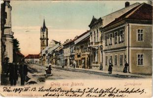 1907 Beszterce, Bistritz, Bistrita; Spitalgasse / Kórház utca, piac, üzletek. F. Stolzenberg kiadása / Hospital street, market, shops (EK)