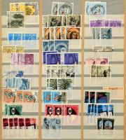 Olaszország 1950-1975 készlet 13 nagyalakú berakólapon (Mi EUR 283.-)