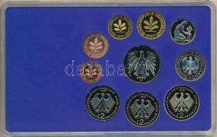 Német Szövetségi Köztársaság 1997G 1pf-5M (10xklf) forgalmi sor műanyag dísztokban, külső karton tok...