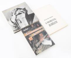 3 db könyv - Szántó Tibor: Könyvtervezés; Szabó László: Tipográfiai kalauz; dr. Lovász Kálmán: A nyomtatás elmélete. Kötetenként változó kötésben, jó állapotban.