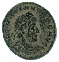 Római Birodalom / Siscia / Gratianus 367-375. AE3 bronz (2,59g) T:XF,VF Roman Empire / Siscia / Gratian 367-375. AE3 bronze "DN GRATIANVS PF AVG / GLORIA RO-MANORVM - M - star F - delta SISC" Emperor walking right, head turned back, holding labarum and dragging bound captive behind him (2,59g) C:XF,VF RIC IX 14c