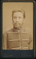 cca 1880 Katonatiszt (hadnagy) portréja, vizitkártya Kozmata Ferenc budapesti műterméből, 11x6,5 cm