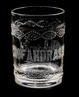 Gróf Andrássy Gyula arcképével és nevével díszített emlékpohár, jelzés nélkül, aljánál minimális pattogzással, m: 8 cm ///   Commemorative glass decorated with the portrait and name of Count Gyula Andrássy. Unsigned, minor chipping at the base, height: 8 cm.