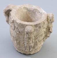 Római öntőedény replikája, faragott, kis sérüléssel, m: 11,5 cm