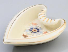 Zsolnay búzavirág mintás szív alakú ékszeres tálka. Jelzett, hibátlan, 12x8,5 cm