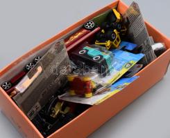 20 darab matchbox autó, egy része bontatlan csomagolásban.