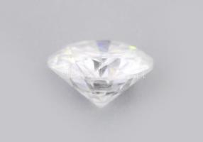 Moissanite 1 ct, tanúsítvánnyal