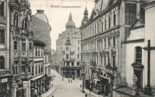Brno Capuchin square with the Foundation house, the Ludmila Hofman bazaar and the dentist office of Dr. Weiner