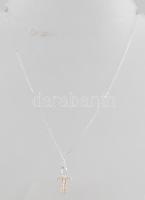 Ezüst(Ag) ankerszemes nyaklánc és köves "T" medál, jelzett, h: 35,5 cm, 1,8×1 cm, bruttó: ...