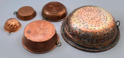 5 darab antik vörösréz sütőforma és konyhai edény, d: 30 cm alatt