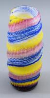 Murano csavart mintás többrétegű üvegváza, jelzés nélkül, hibátlan, m: 17,5 cm