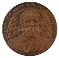1985. "Eljöttünk, hogy megmondjuk...mi téged szeretünk / Kossuth Lajos emlékére - A ceglédi turini százas küldöttség" bronz emlékplakett. Szign.:Hollós Flek (?) (~83-84mm) T:AU,XF