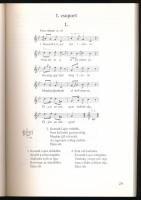 Tari Lujza: Magyarország nagy vitézség. A szabadságharc emlékezete a nép dalaiban. Bp., 1998, Magyar...