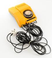 Mechanikai Művek retro sárga telefon, 23x16 cm
