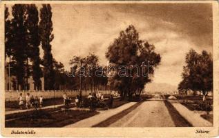 1930 Balatonlelle, sétány (EB)