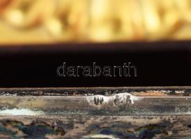 Ezüst (Ag) ékszeres doboz, fa betéttel, belül fedele aranyozott, hólyagolt hengeres mintával, 10x13 ...