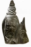 Kolozsvári Szervátiusz Tibor (1930-2018): Gyászoló férfi. 2000, patinázott bronz, három felfogatóelemmel, jelzett, 60x38 cm /// Tibor Szervátiusz of Kolozsvár (1930-2018): Mourning Man. 2000, patinated bronze, with three mounting elements, signed, 60 × 38 cm./// KIZÁRÓLAG SZEMÉLYES ÁTVÉTEL, NEM POSTÁZZUK / ONLY PERSONAL COLLECTION IN OUR OFFICE!